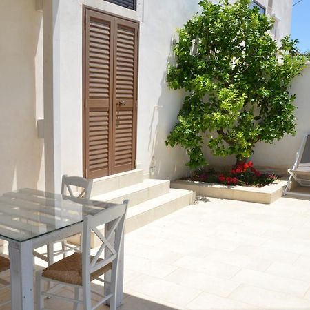 Masseria Poli Country House Conversano Exteriör bild