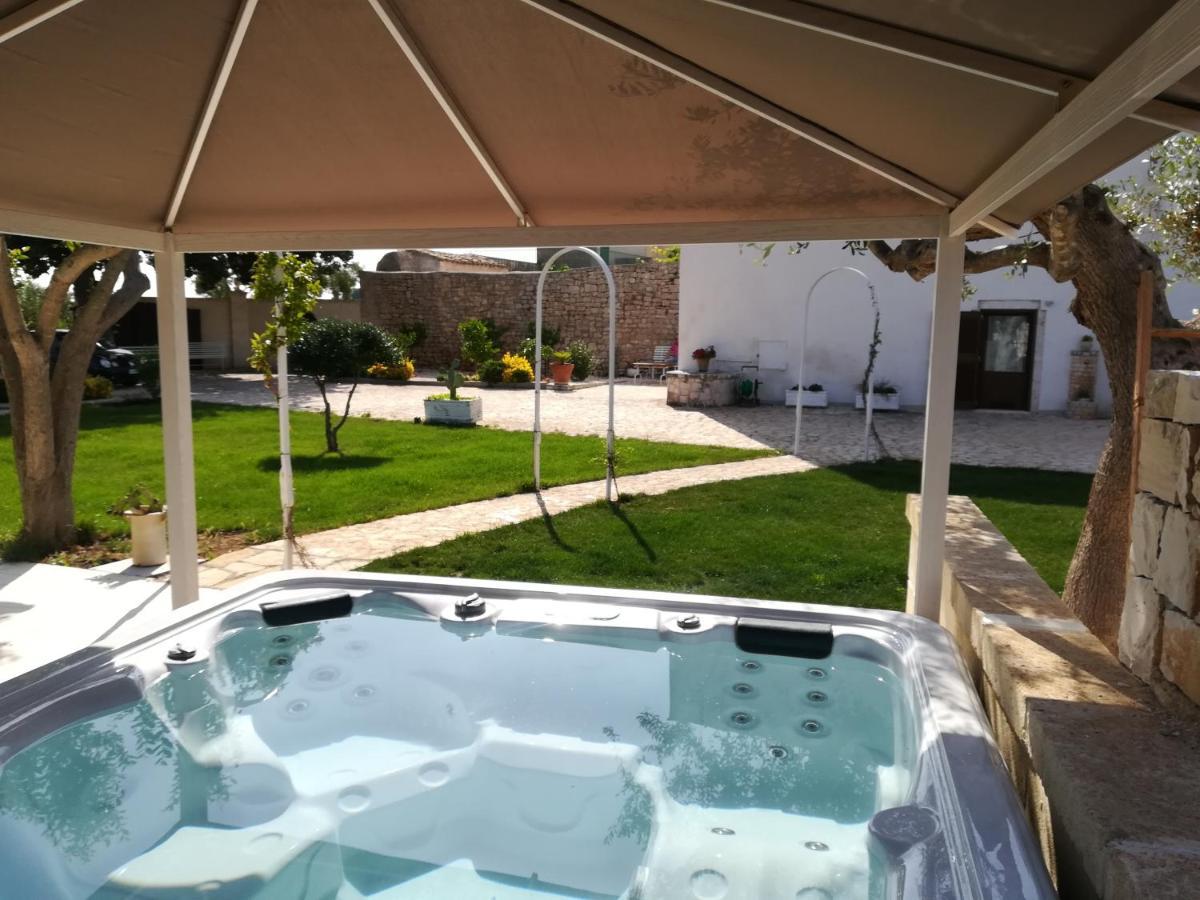 Masseria Poli Country House Conversano Exteriör bild