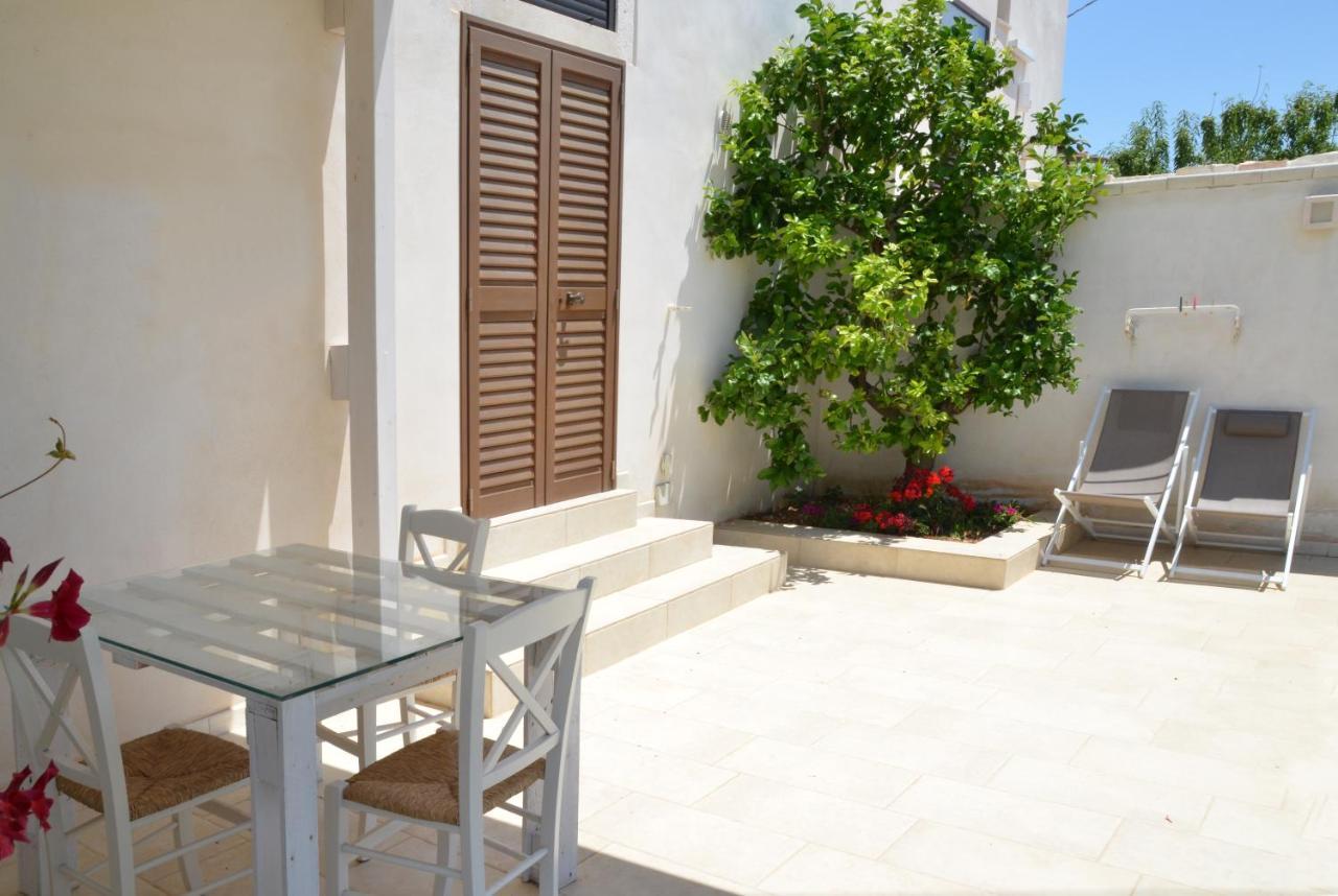 Masseria Poli Country House Conversano Exteriör bild